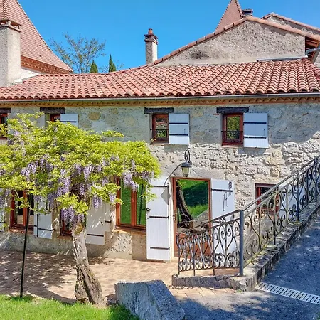 Awesome Home In Prayssas Prayssas (Aquitaine)