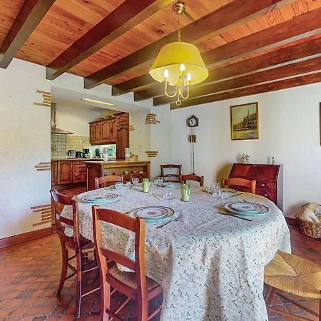 Ferienhaus Stunning In With Kitchen Prayssas (Aquitaine)