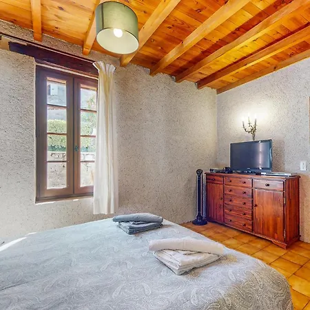 Stunning In With Kitchen