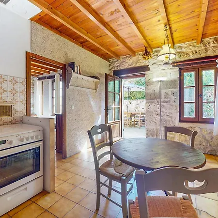 Stunning In With Kitchen Ferienhaus Prayssas (Aquitaine)