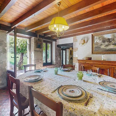 Awesome Home In Prayssas *