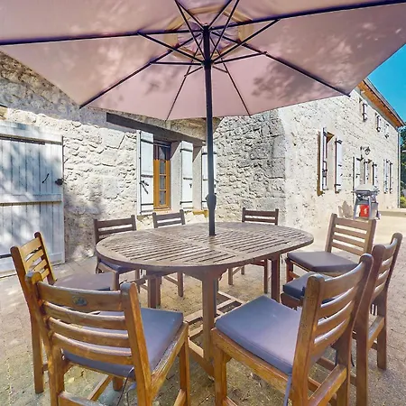 Awesome Home In Prayssas Tatil Evi Prayssas (Aquitaine)