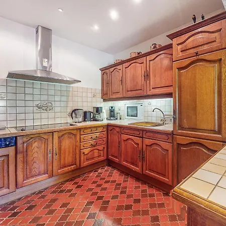 Stunning In With Kitchen * Prayssas (Aquitaine)